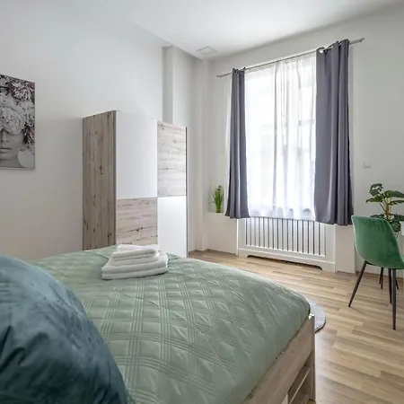 Chameleon Apartament